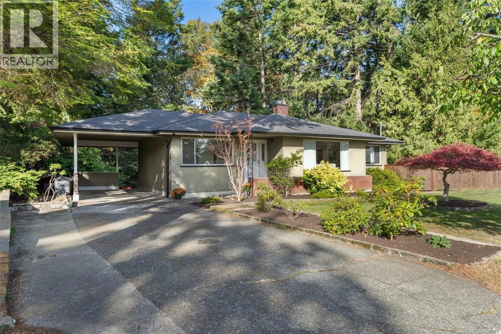 2104 Wenman Dr