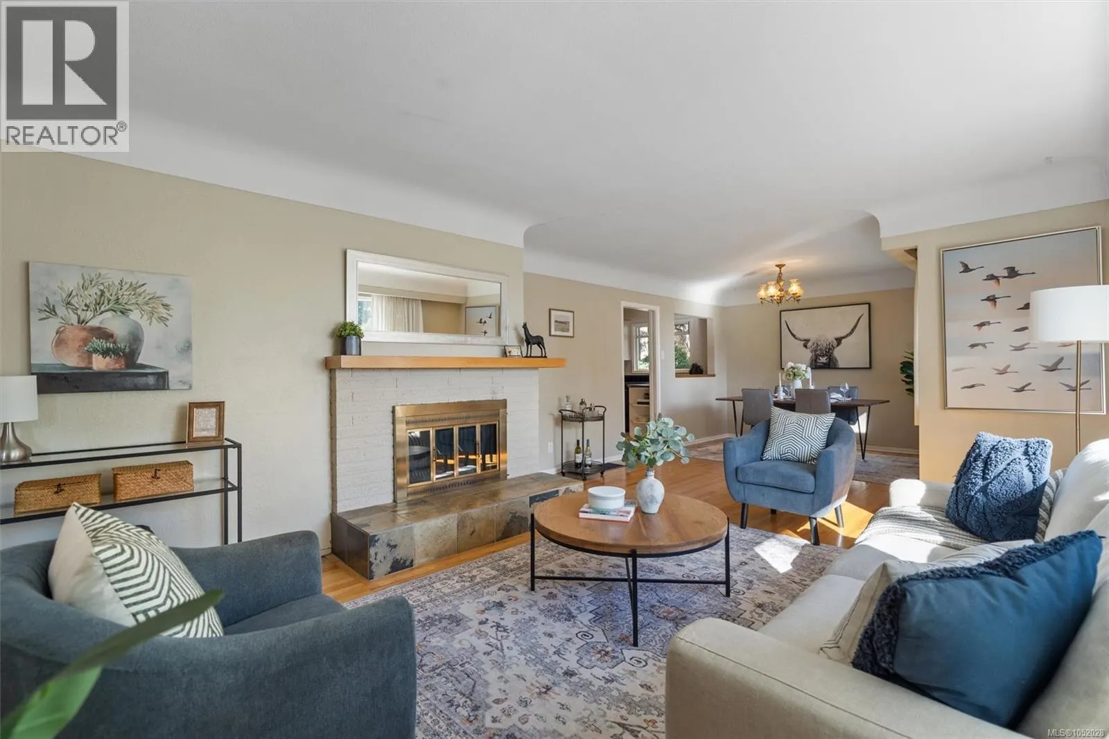 2104 Wenman Dr