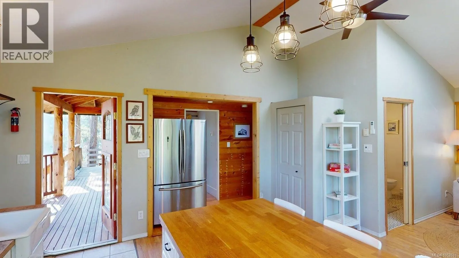 4318 Port Washington Rd