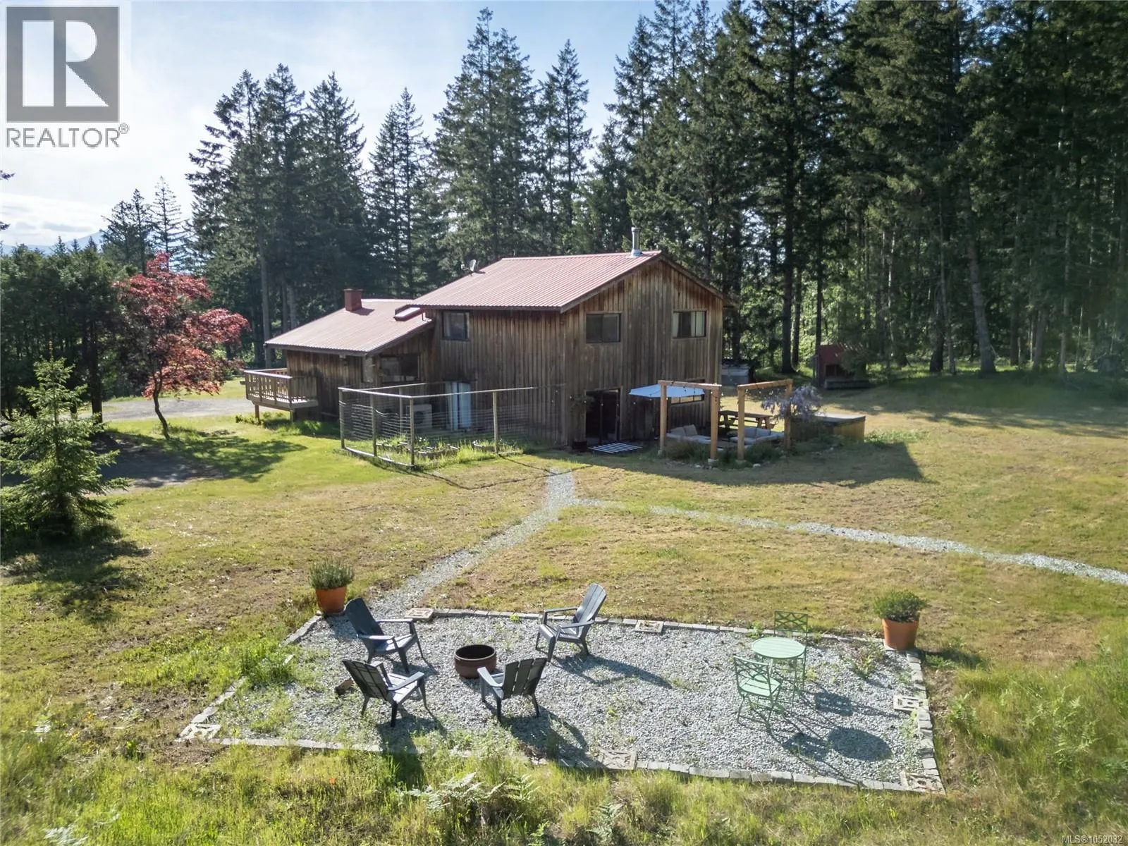 2279/2281 Clark Rd