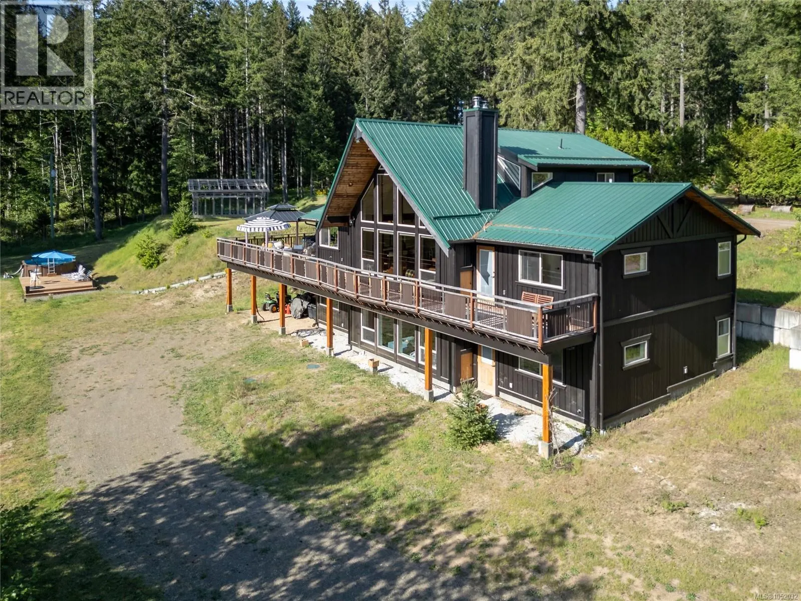2279/2281 Clark Rd