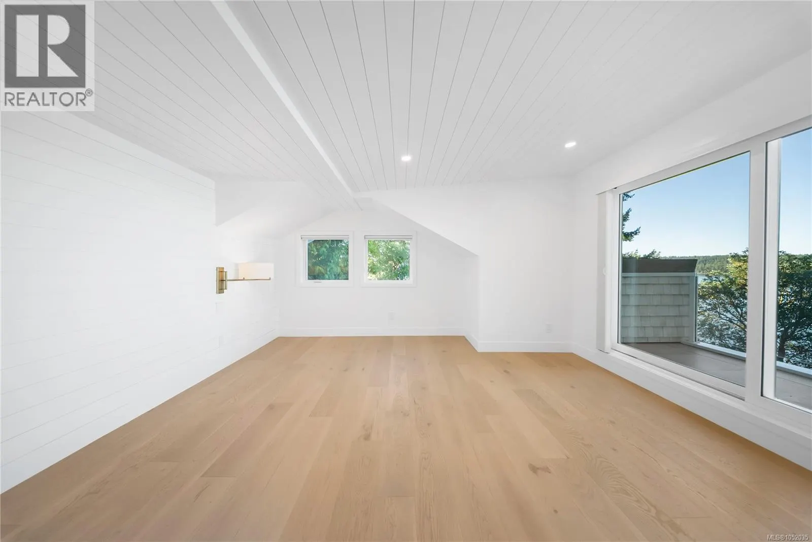 312 Roland Rd