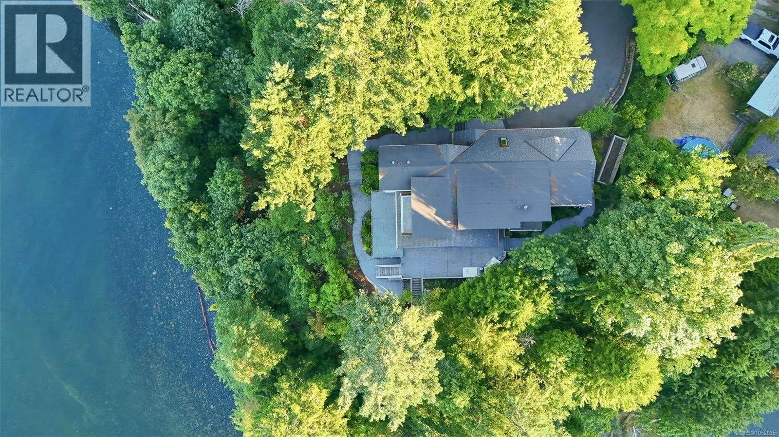312 Roland Rd