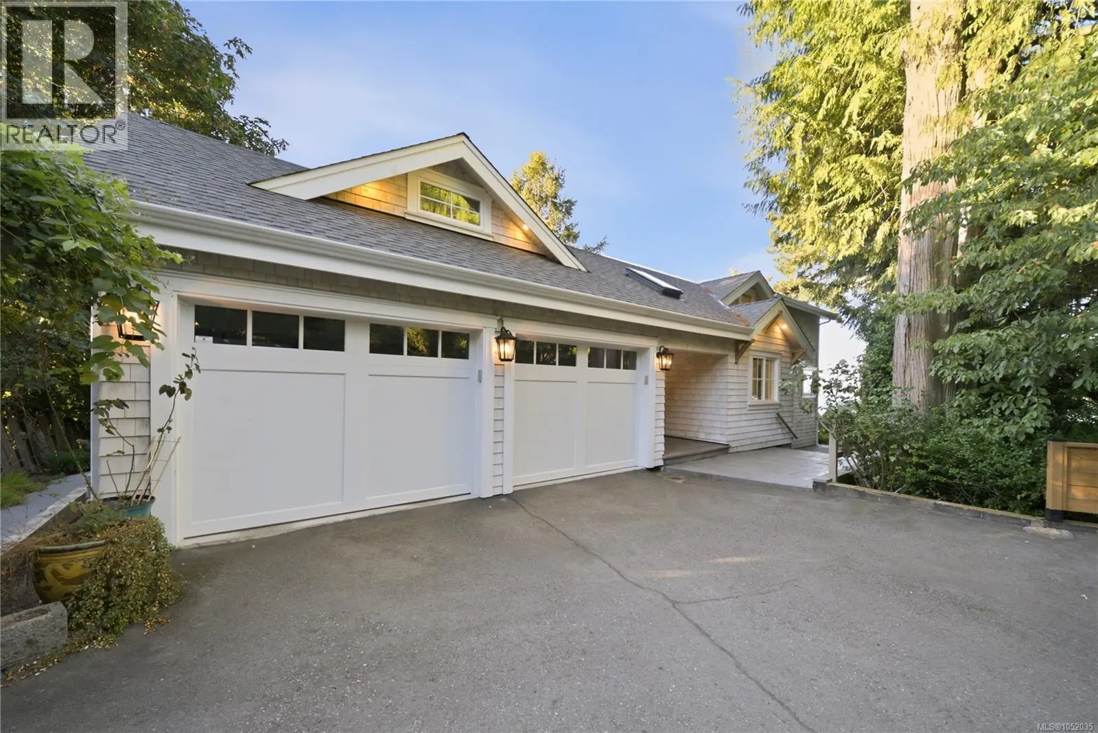 312 Roland Rd