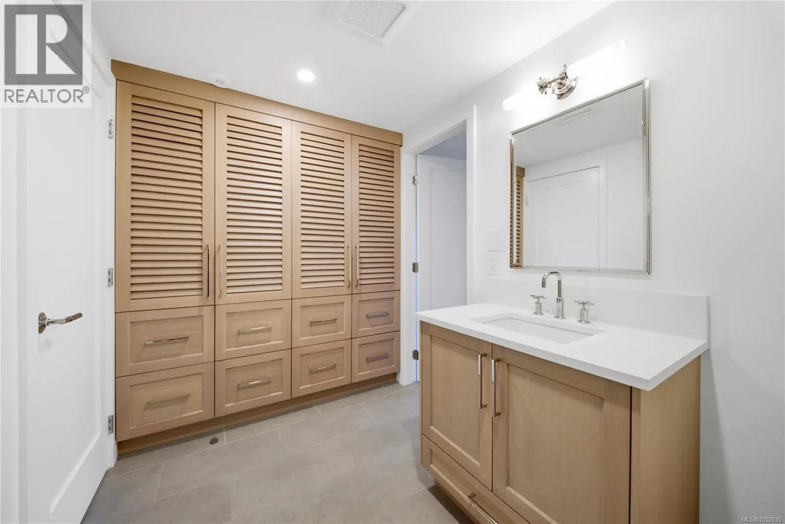 312 Roland Rd