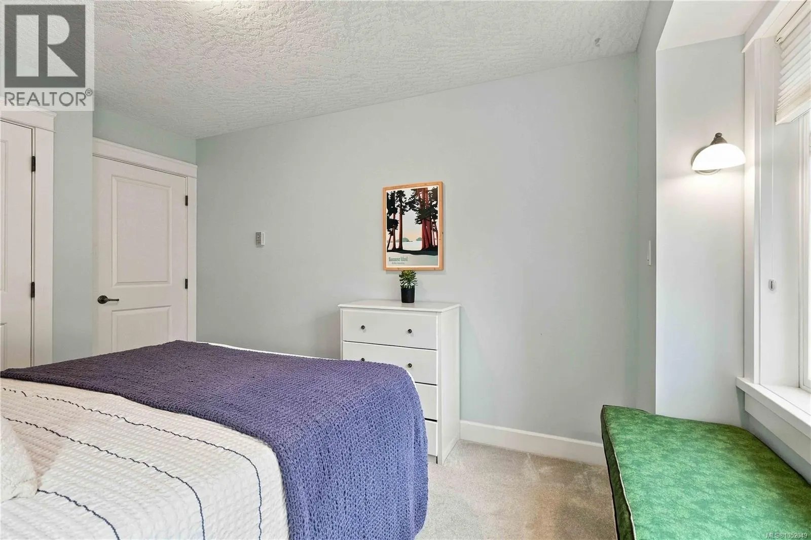 4529 Seawood Terr