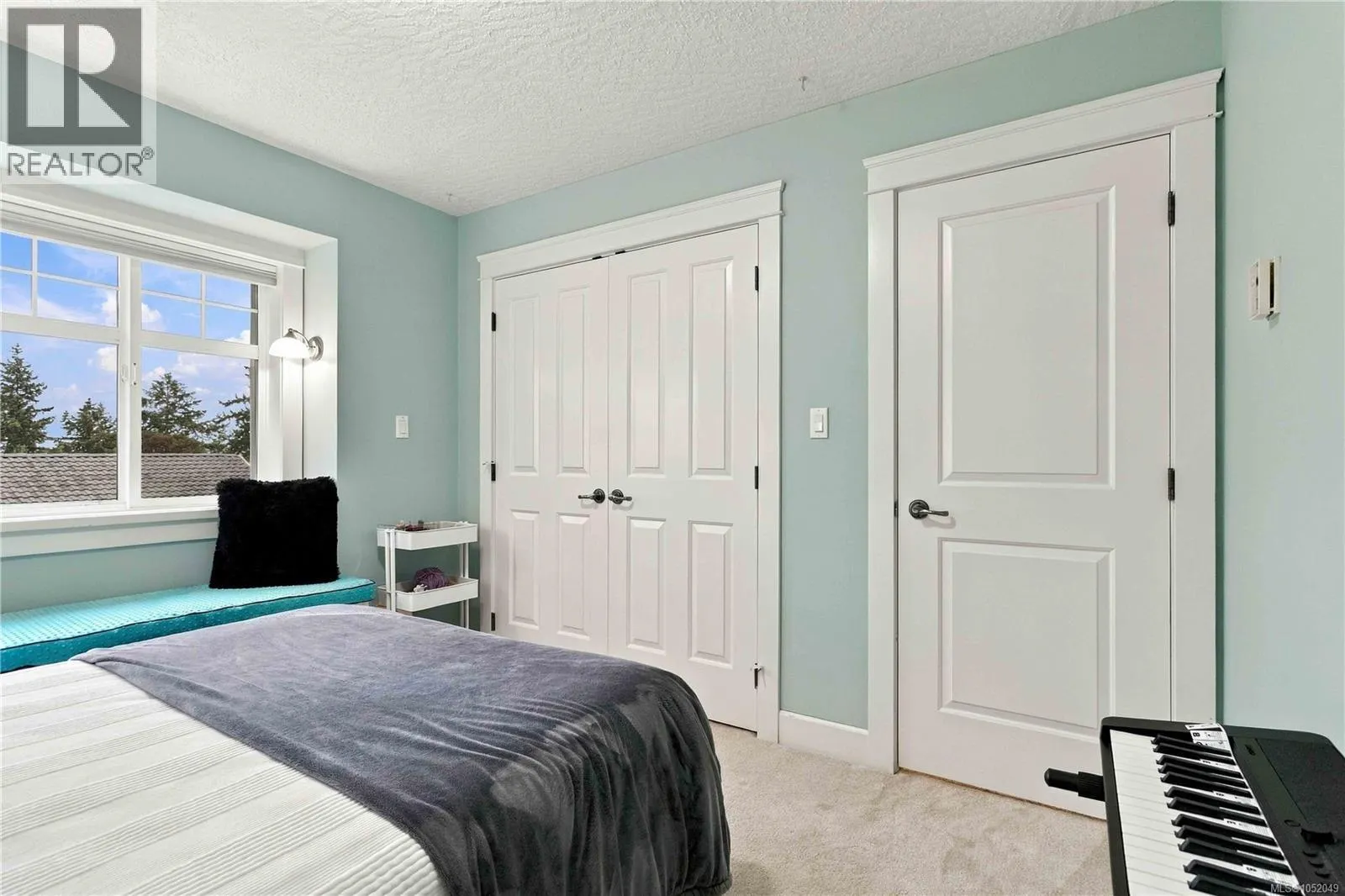 4529 Seawood Terr