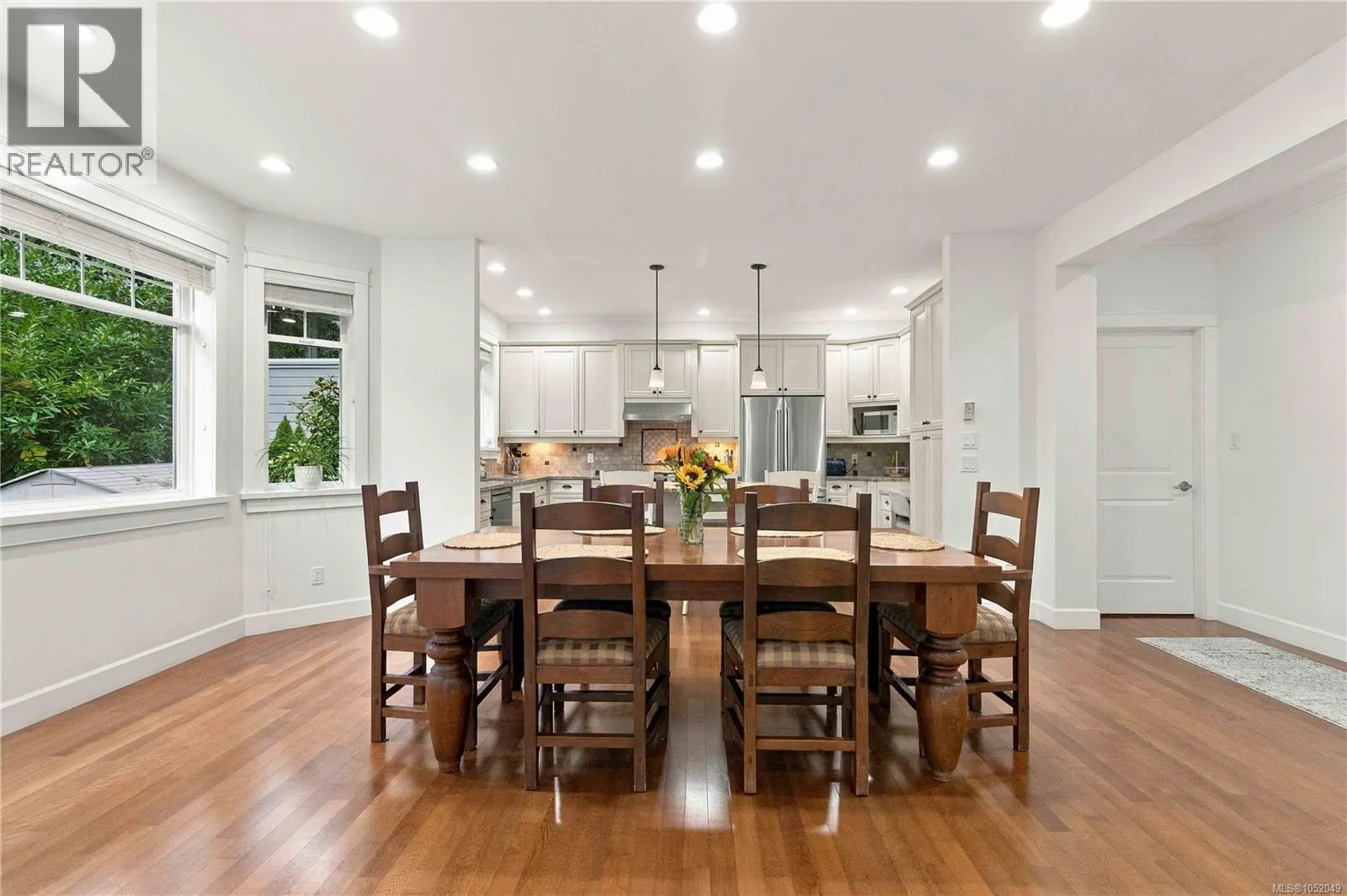 4529 Seawood Terr