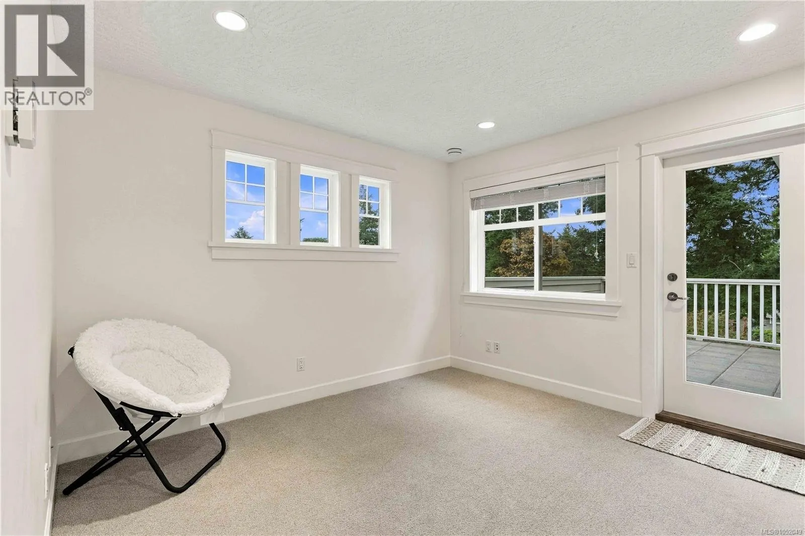 4529 Seawood Terr