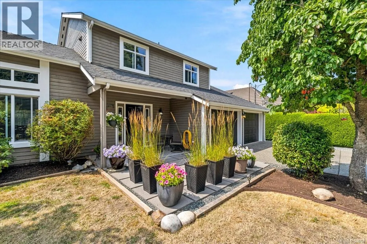 558 Johnstone Rd
