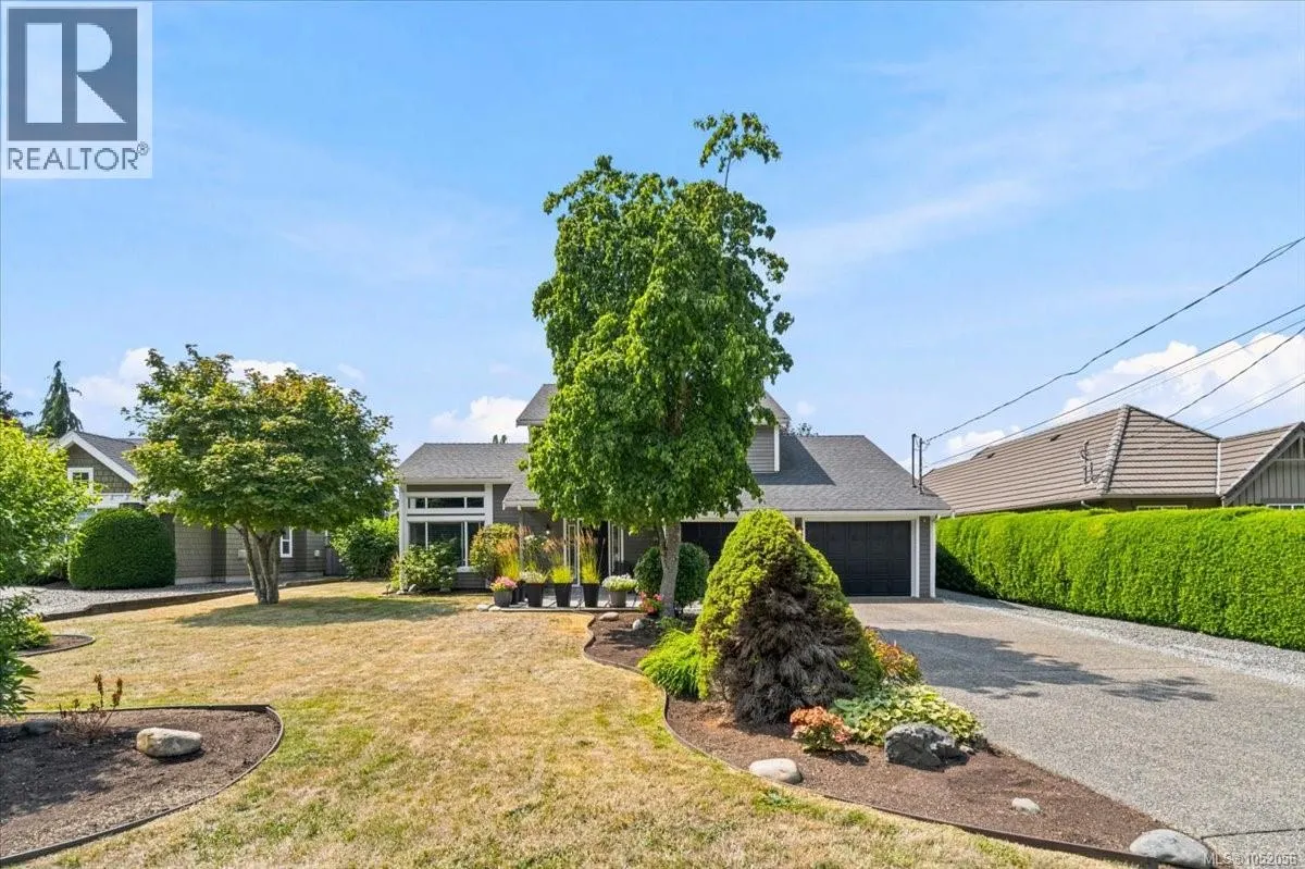 558 Johnstone Rd