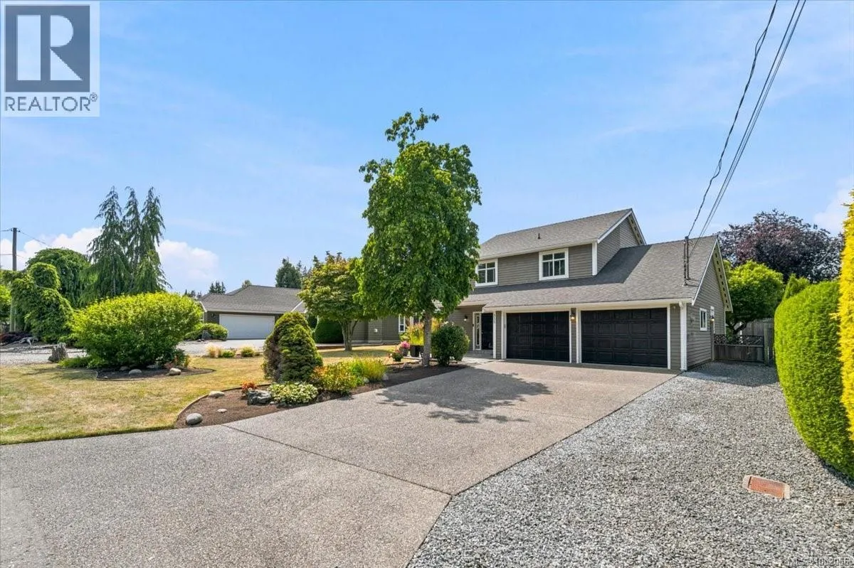558 Johnstone Rd