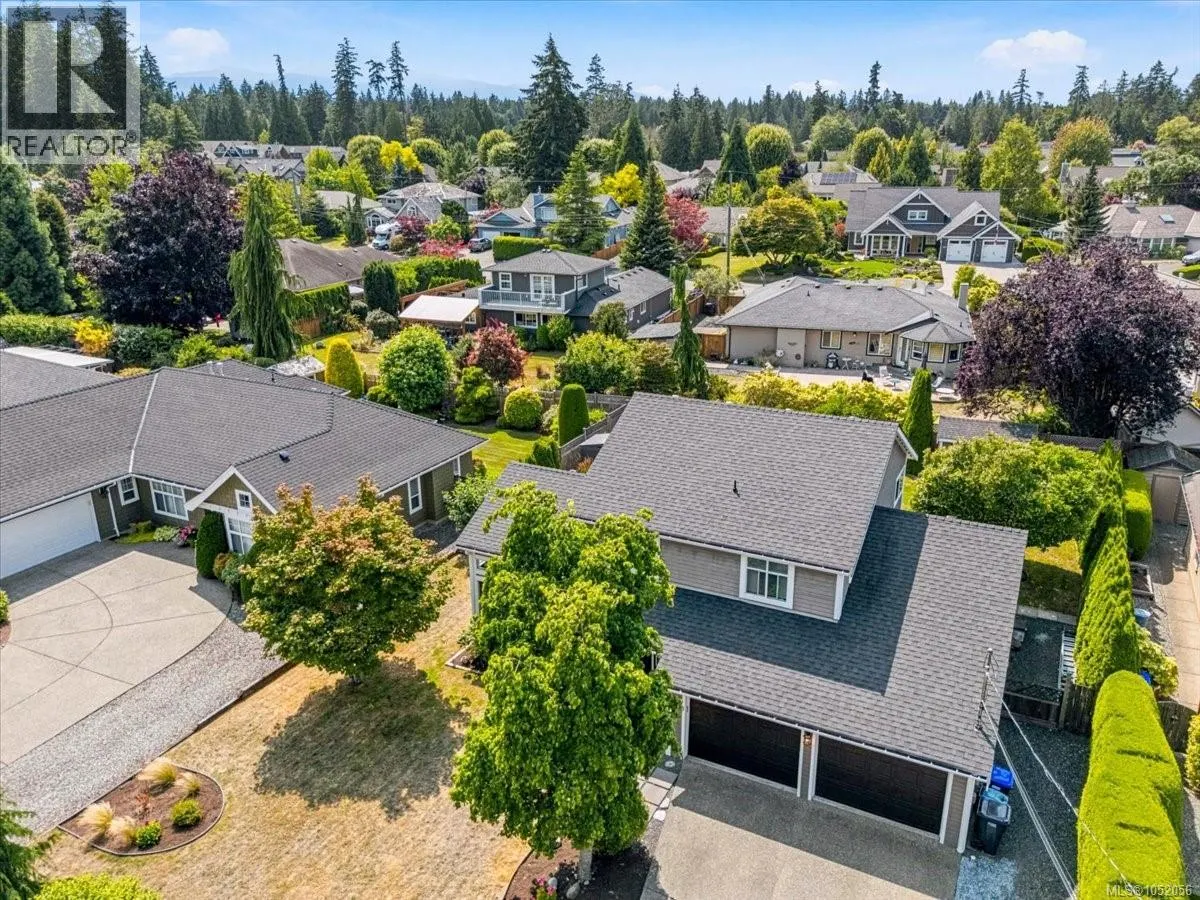 558 Johnstone Rd