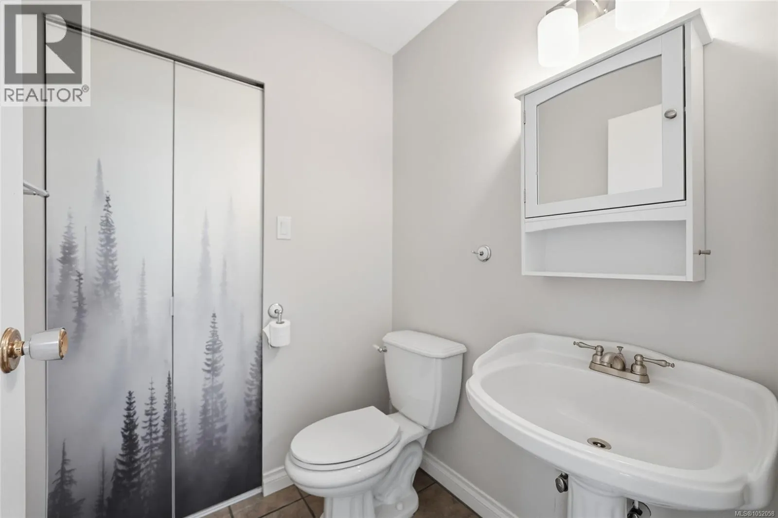 10 240 Higson Cres