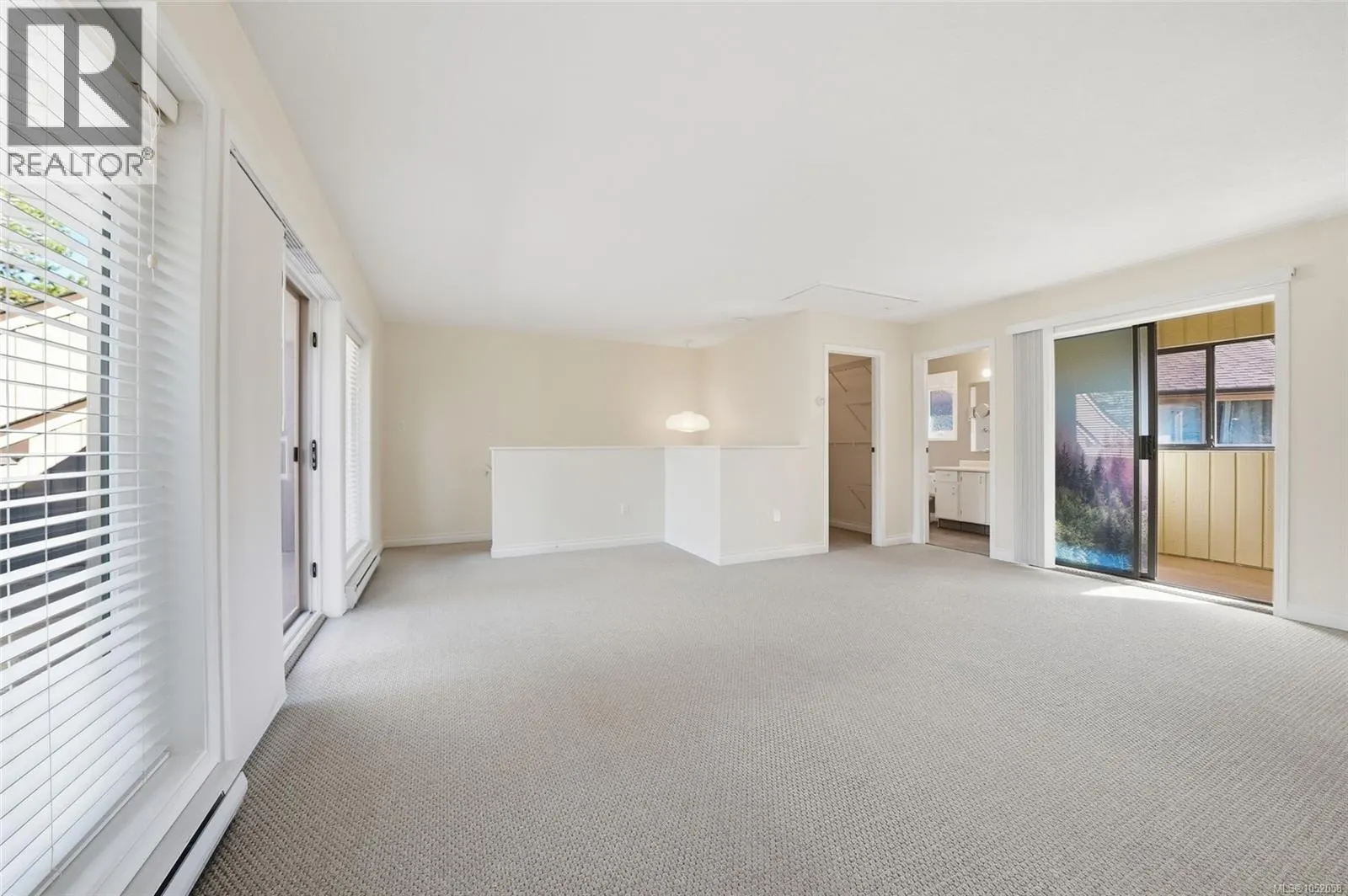 10 240 Higson Cres