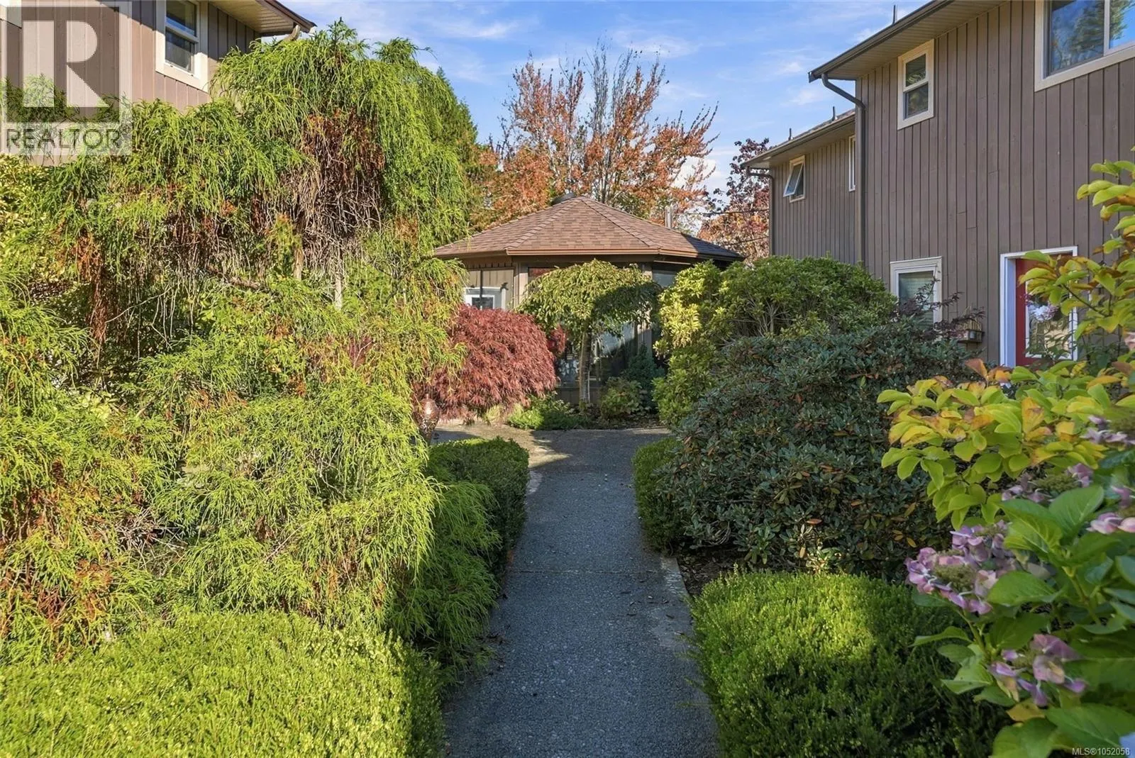 10 240 Higson Cres