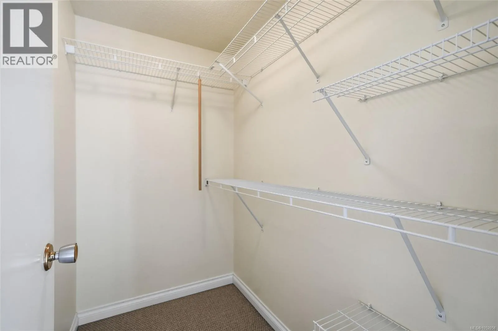 10 240 Higson Cres