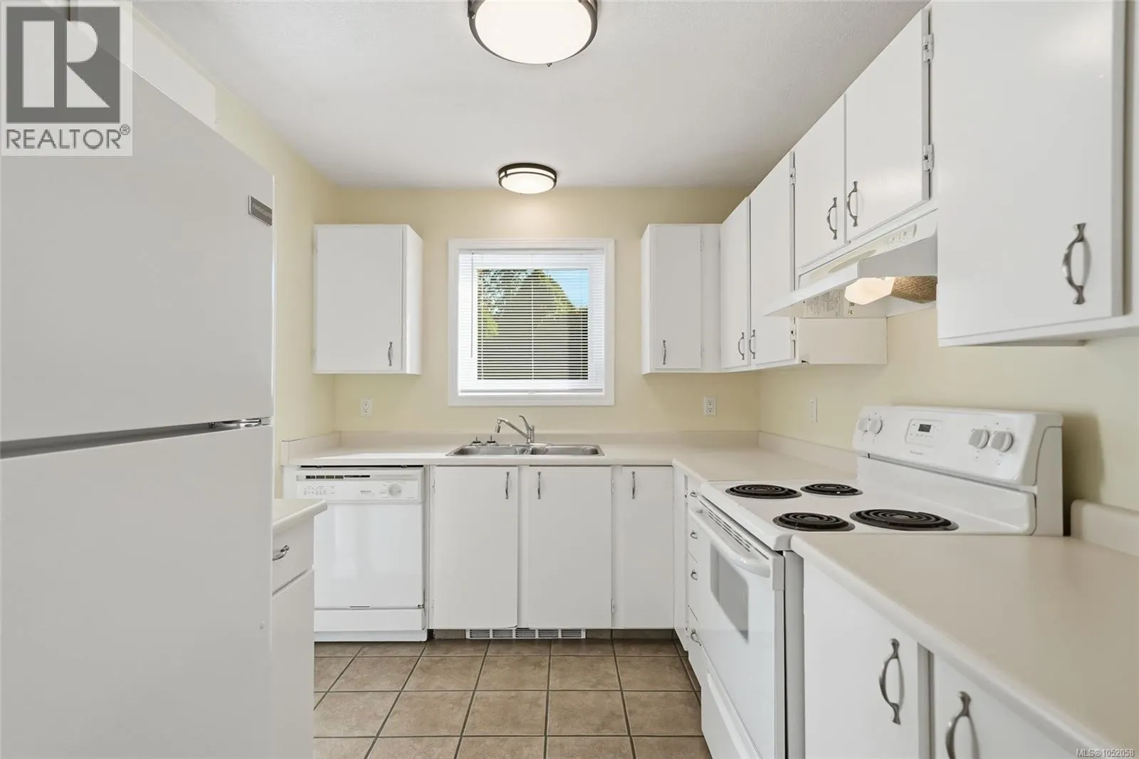 10 240 Higson Cres