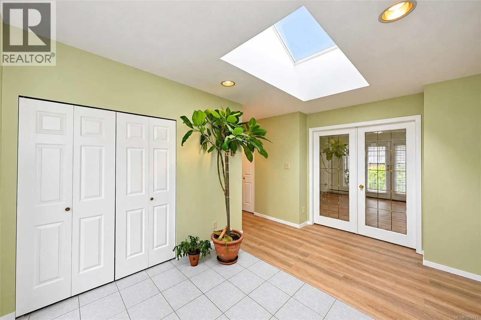17 6766 Central Saanich Rd