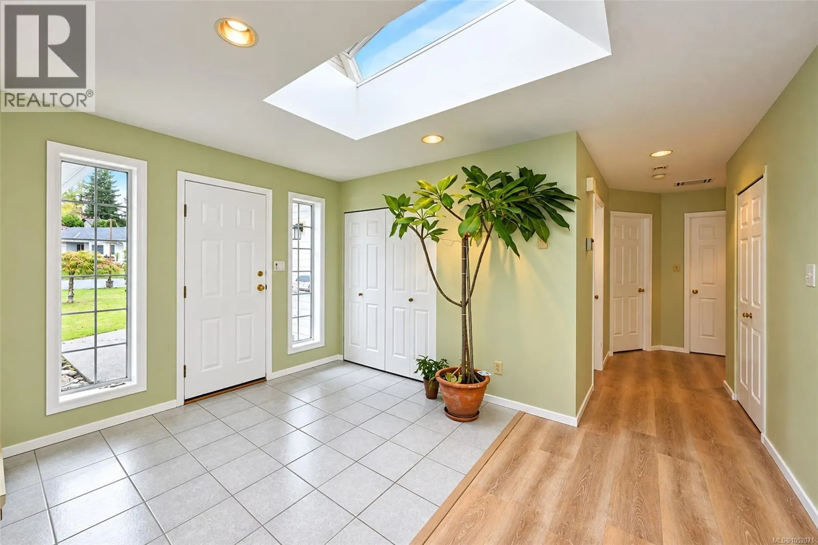17 6766 Central Saanich Rd