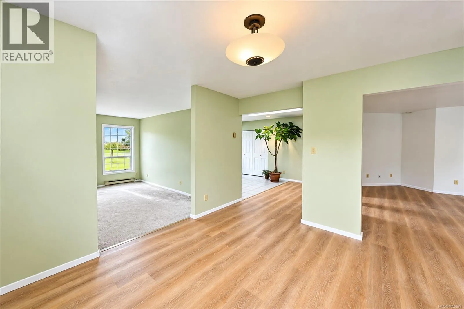 17 6766 Central Saanich Rd