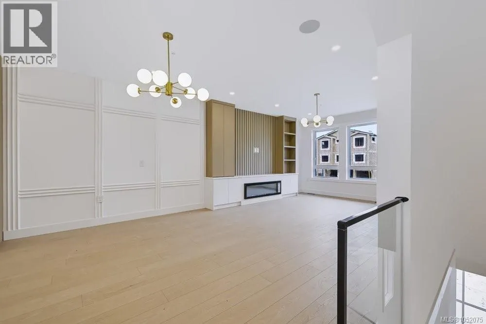 821 Blackbird Pl