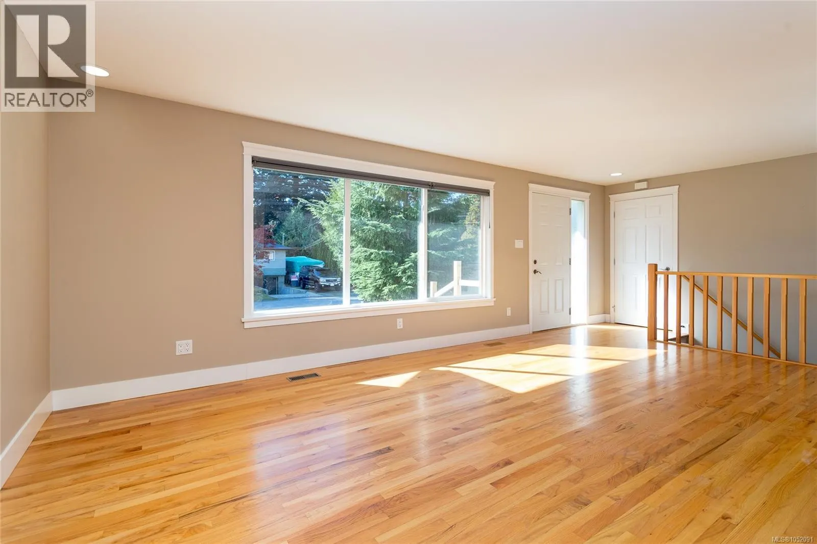 590 Ridley Dr
