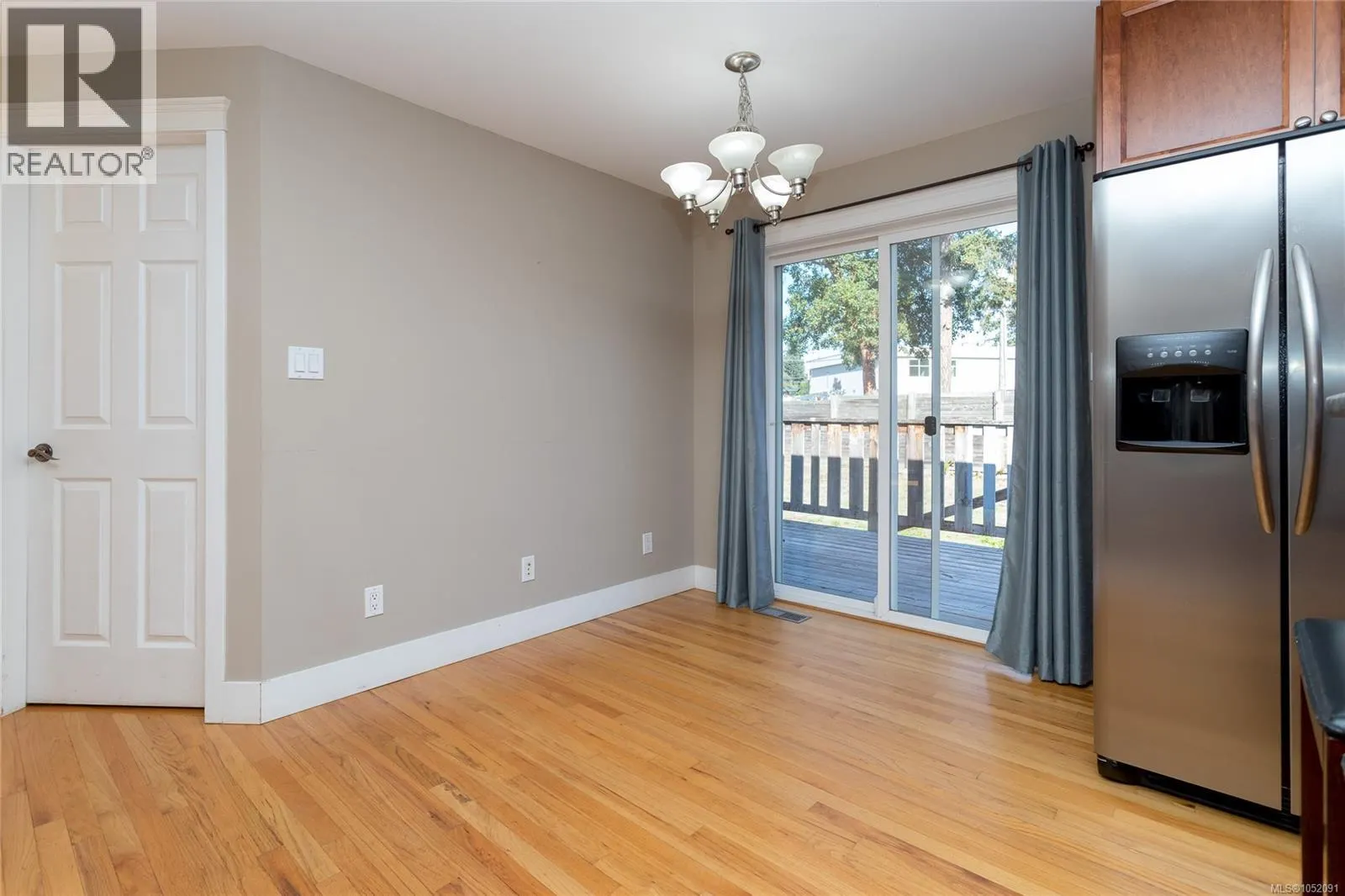 590 Ridley Dr