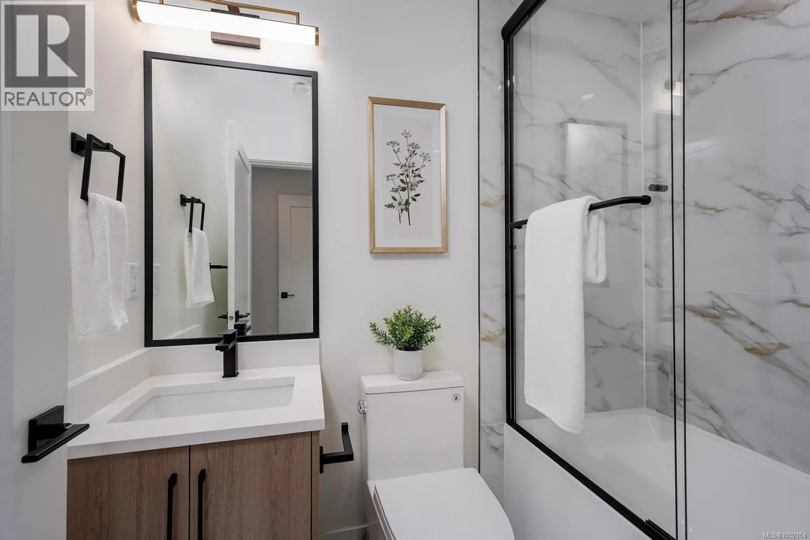 2 4068 Tuxedo Dr