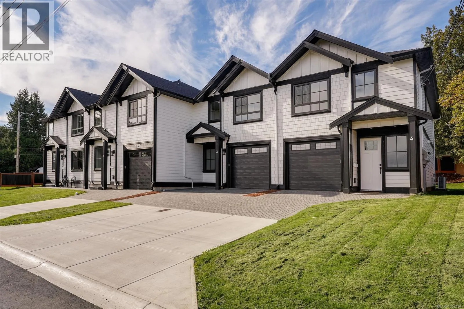 2 4068 Tuxedo Dr