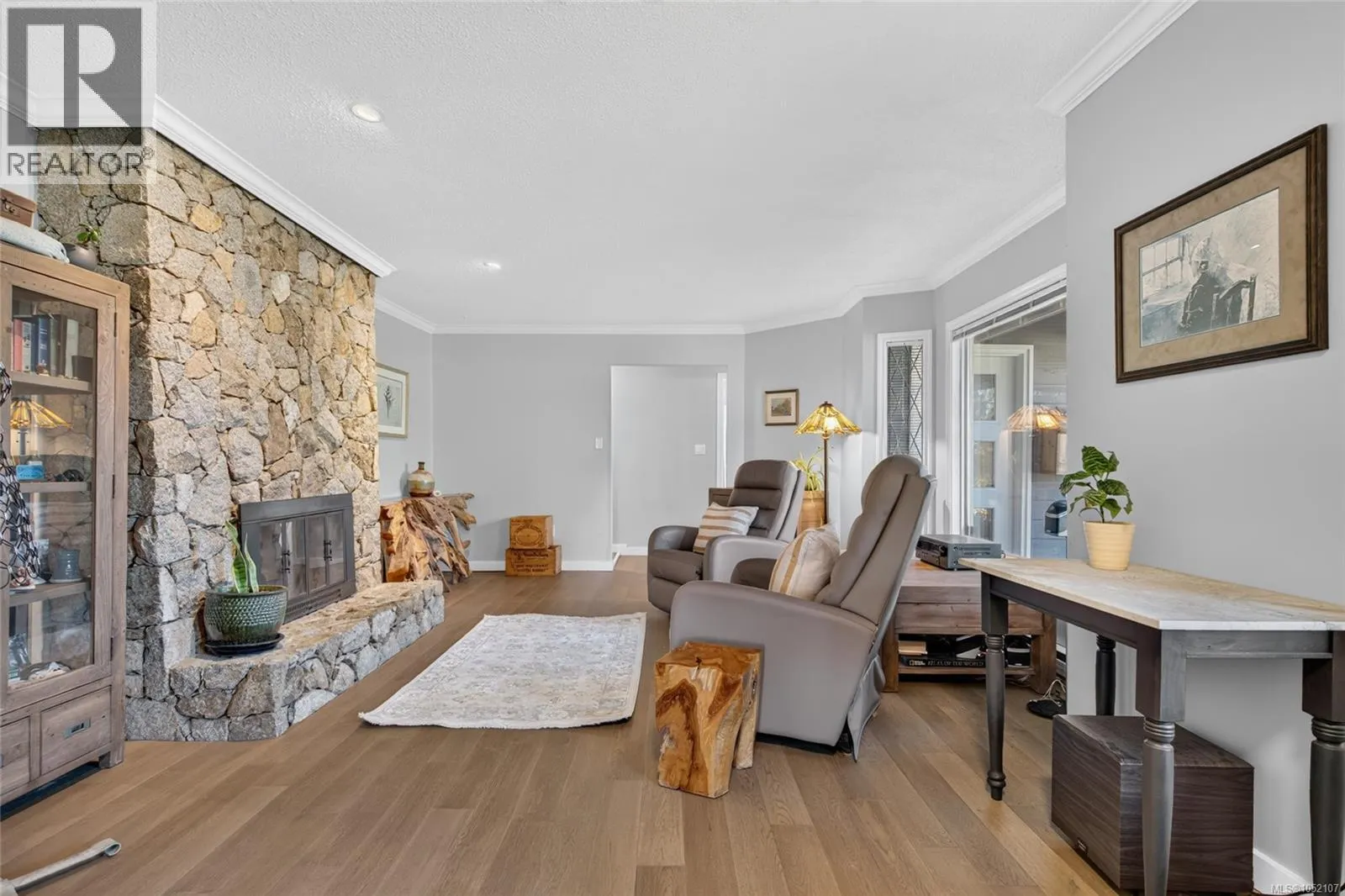 4291 Burbank Cres