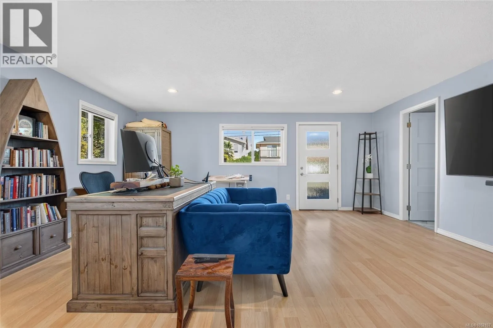 4291 Burbank Cres