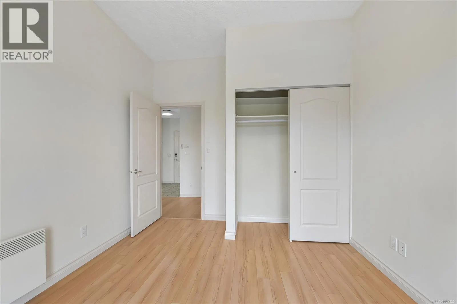 409 380 Waterfront Cres