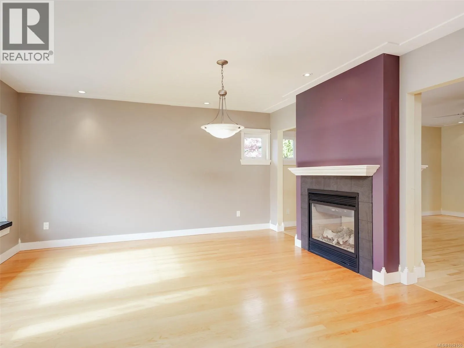 1158 Hadfield Ave