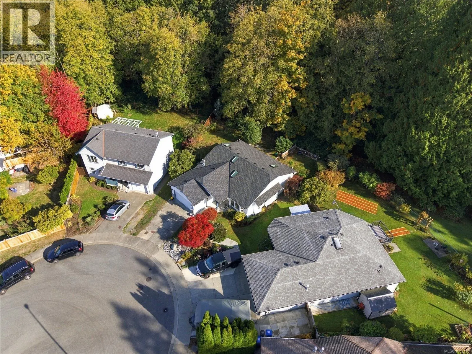 832 Parkside Way