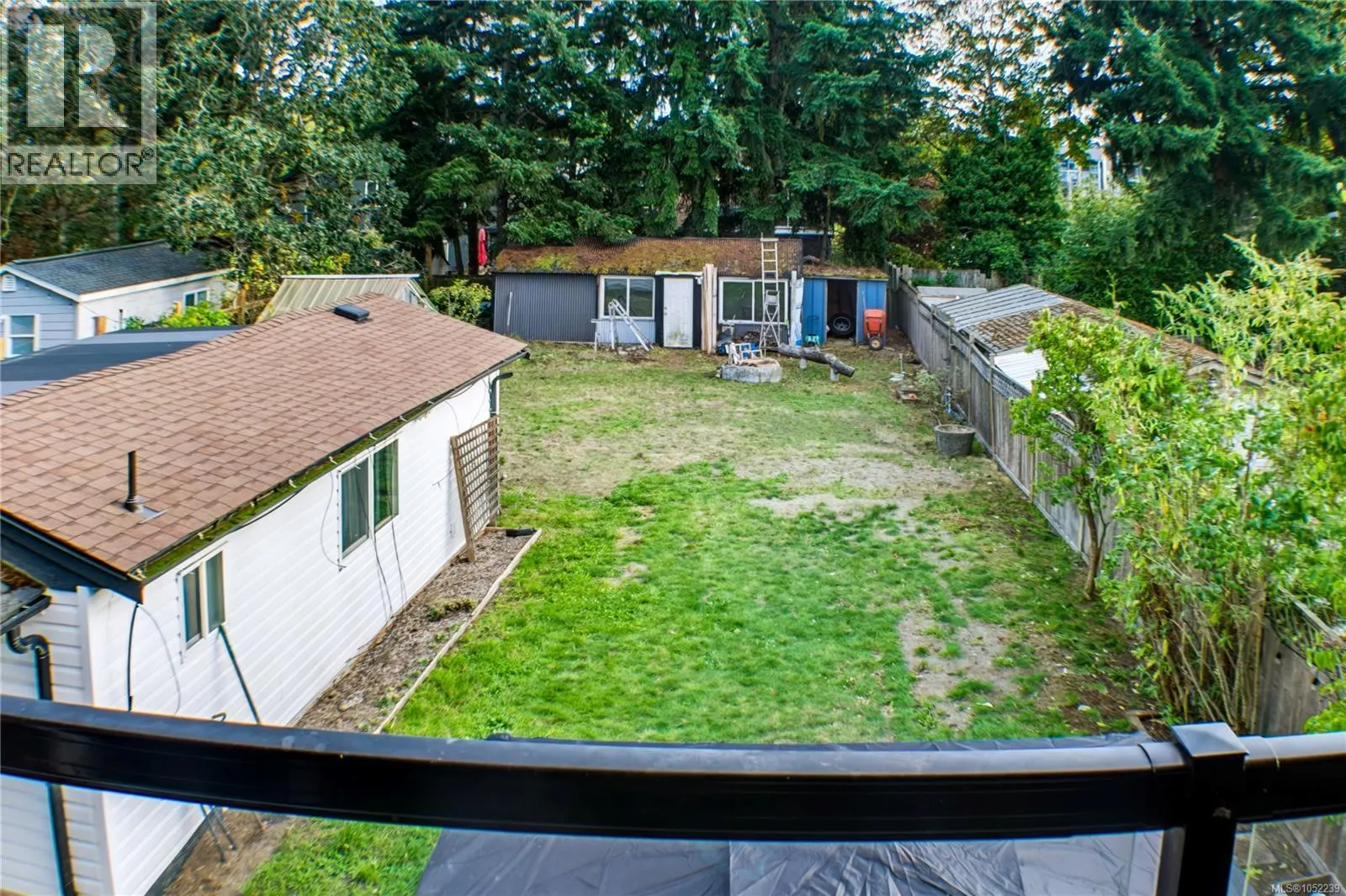 635 Hoffman Ave