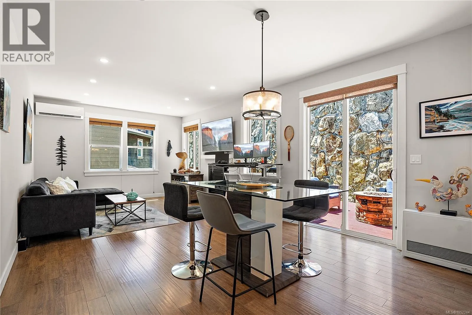2331 Azurite Cres