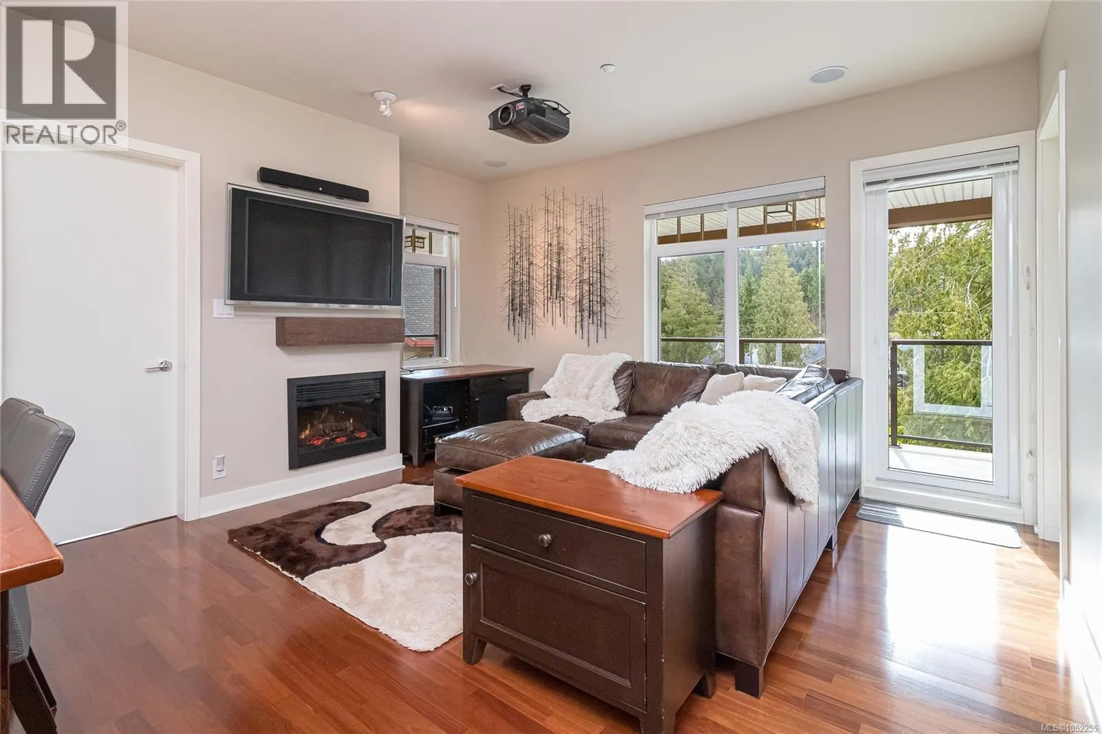 302 1395 Bear Mountain Pkwy