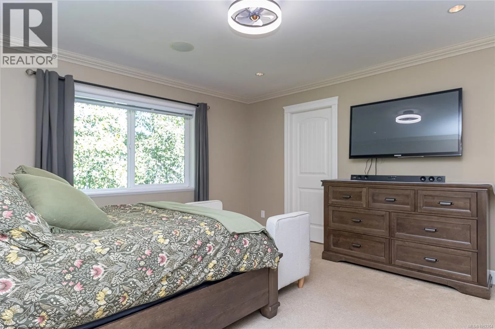 3618 Belsize Close