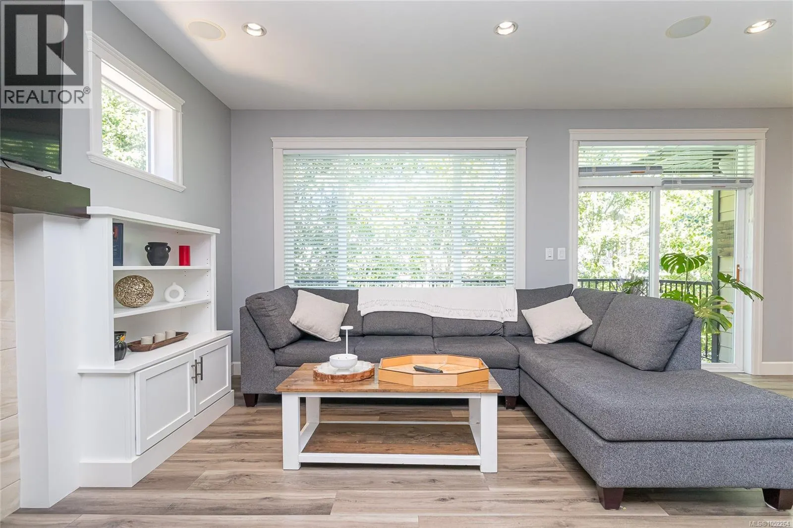 3618 Belsize Close