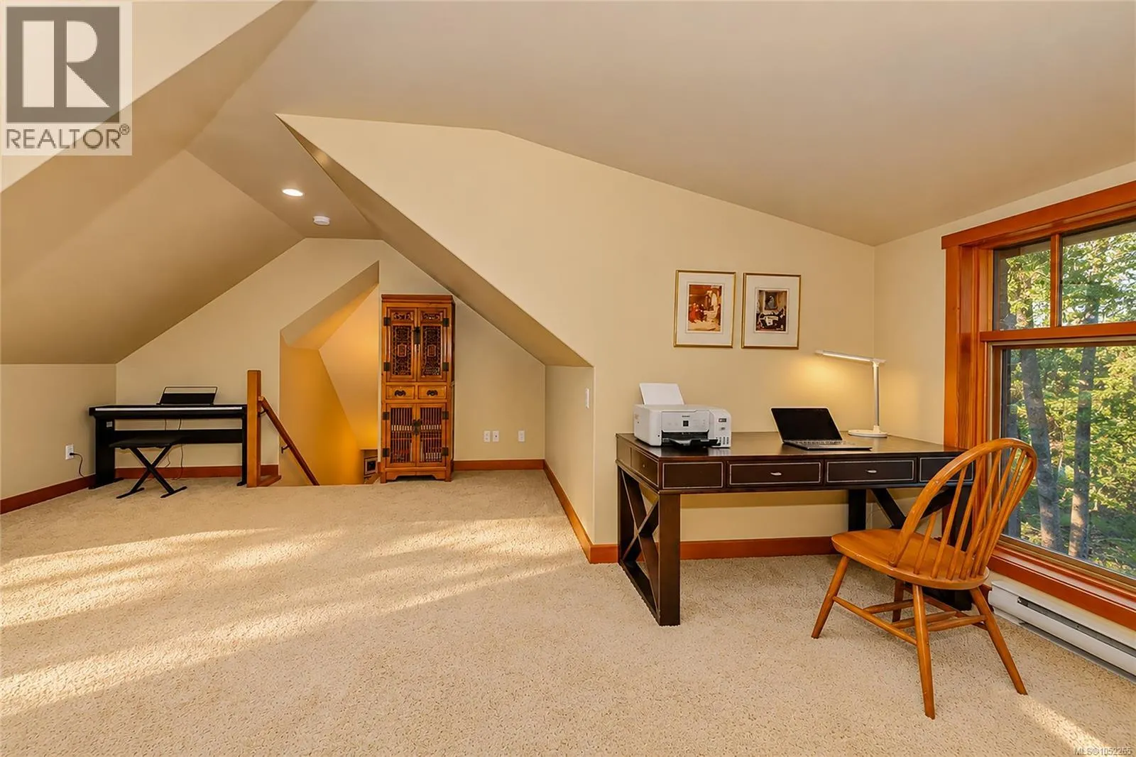 123 Murrelet Pl