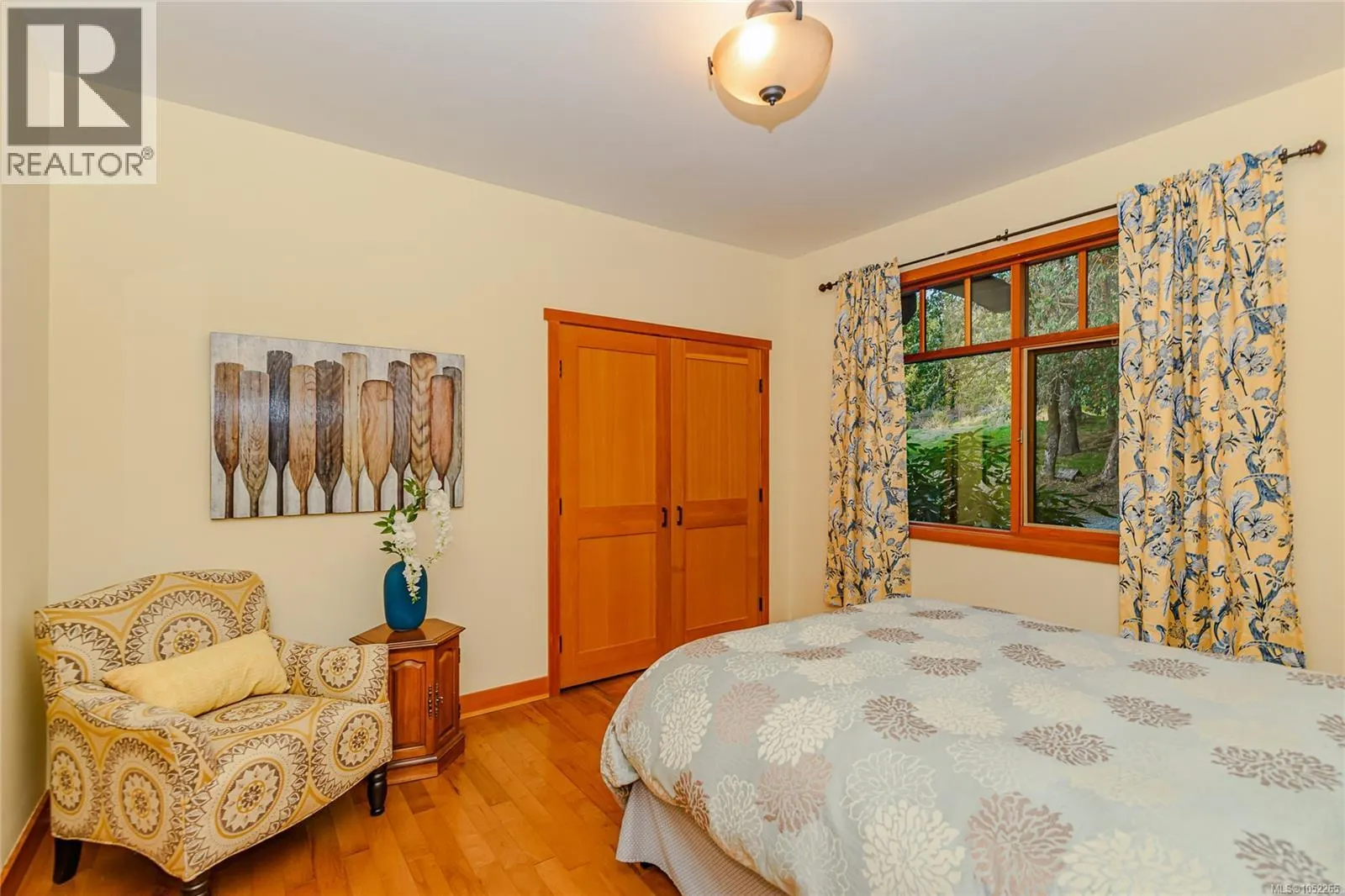 123 Murrelet Pl