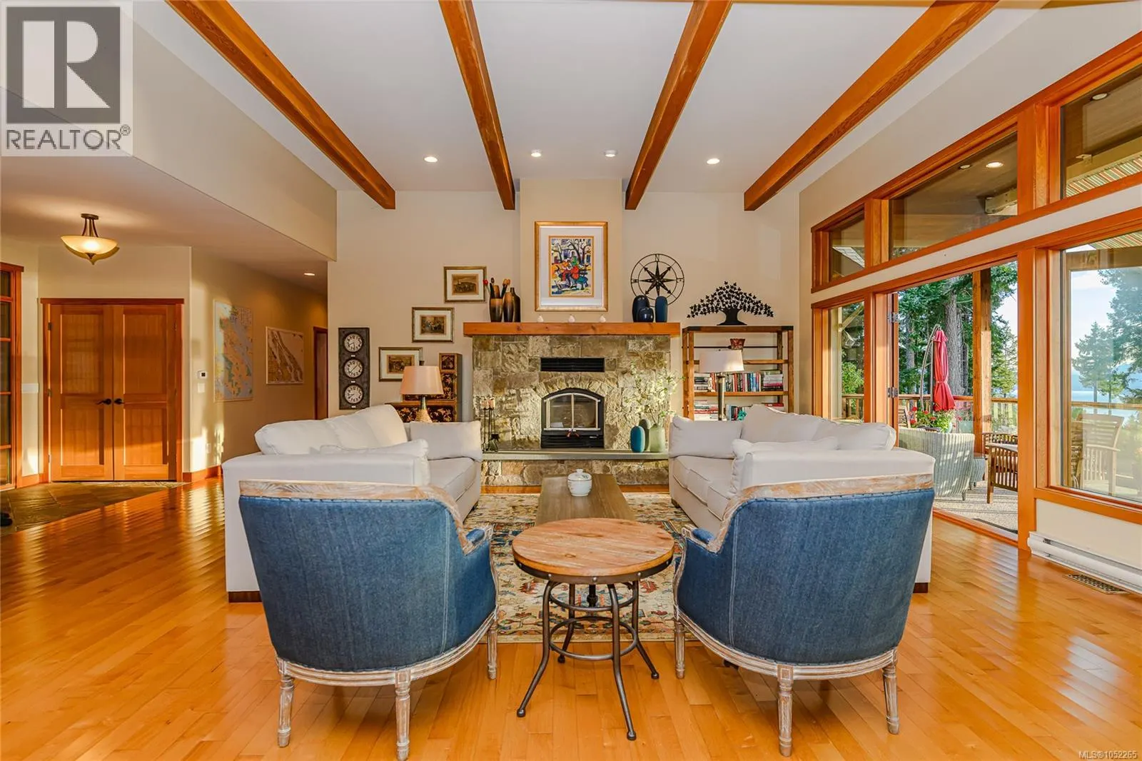 123 Murrelet Pl