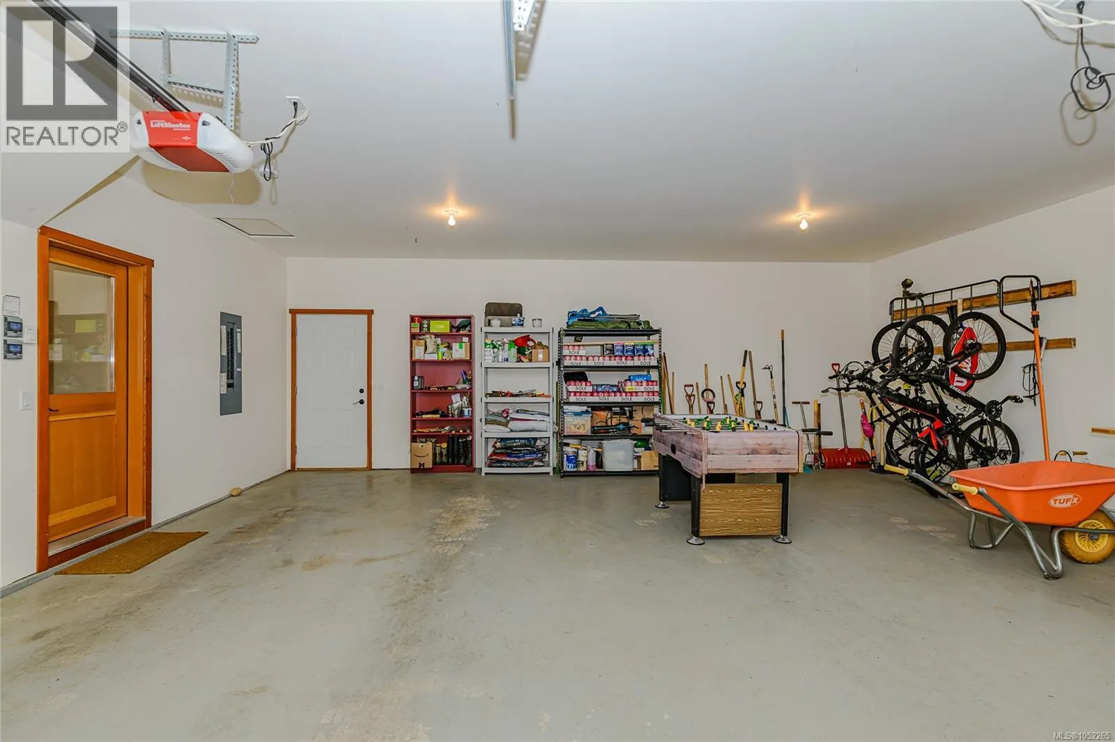 123 Murrelet Pl