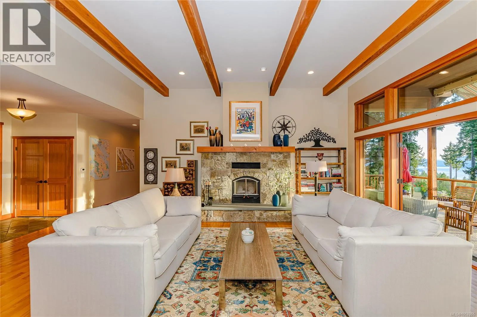 123 Murrelet Pl