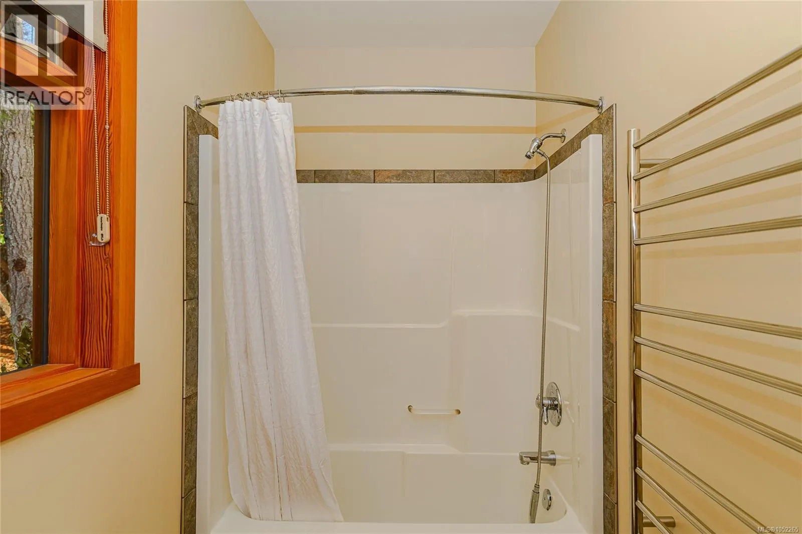 123 Murrelet Pl
