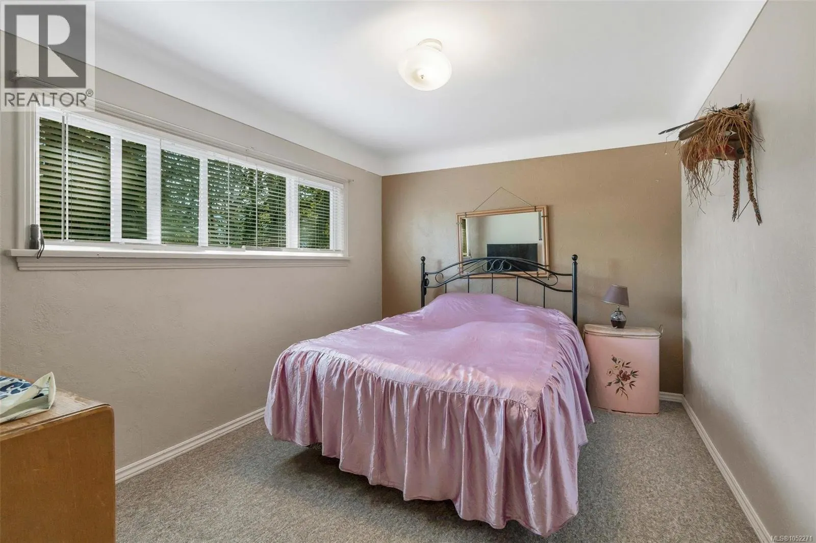 847 Old Esquimalt Rd