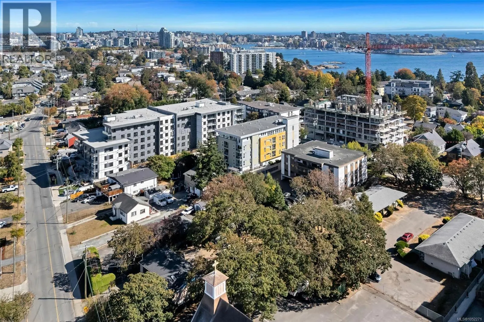 847 Old Esquimalt Rd