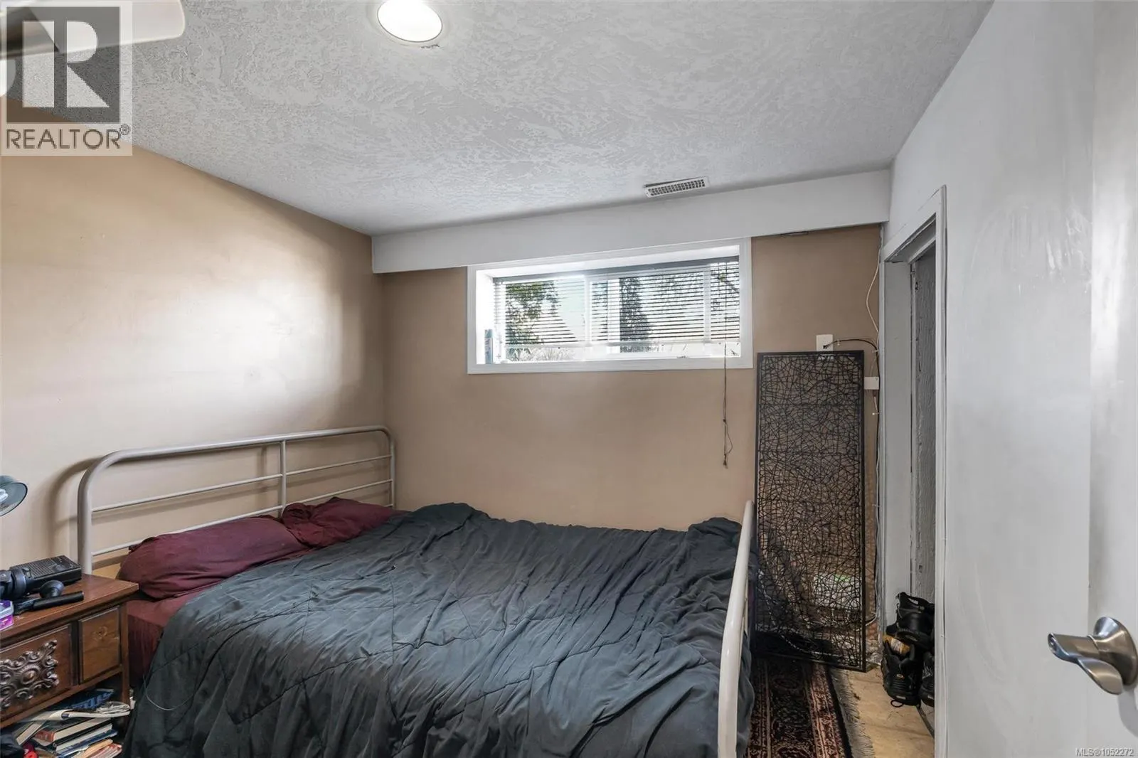847 Old Esquimalt Rd