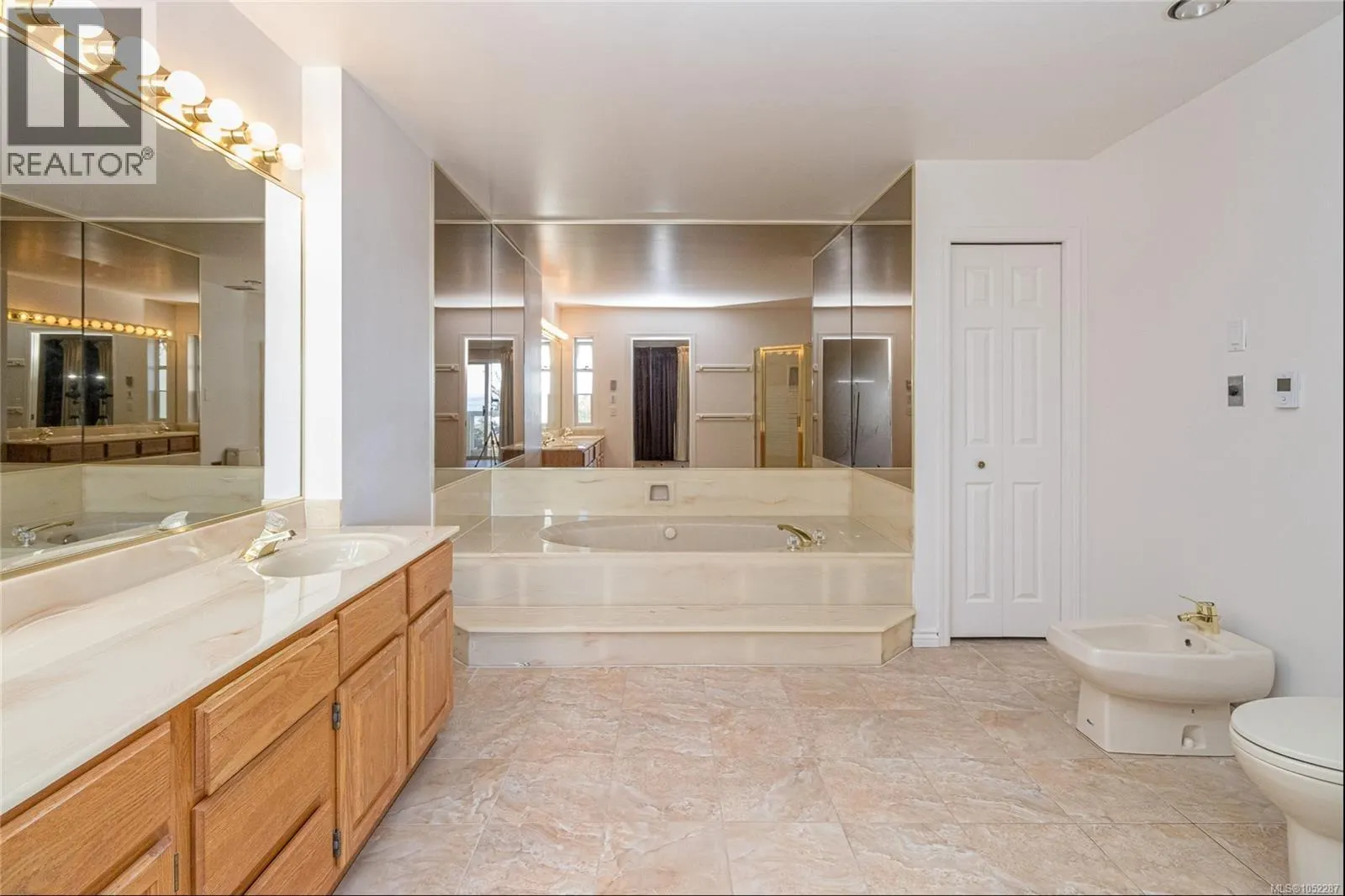 974 Seapearl Pl